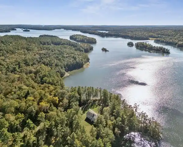 REMARKABLE 50-ACRE ESTATE