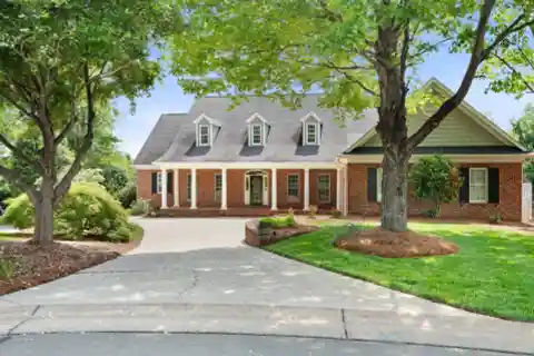 Beautifully Updated Home in Greenbrier Farm