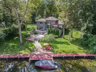 Waterfront Paradise Along the Huron River Chain