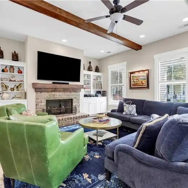 PERFECT HOME IN THE HEART OF HISTORIC OLD TOWN BLUFFTON