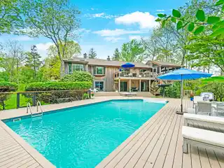 Fully Renovated Contemporary Rental