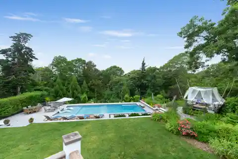 Extraordinary Hamptons Retreat for Rent