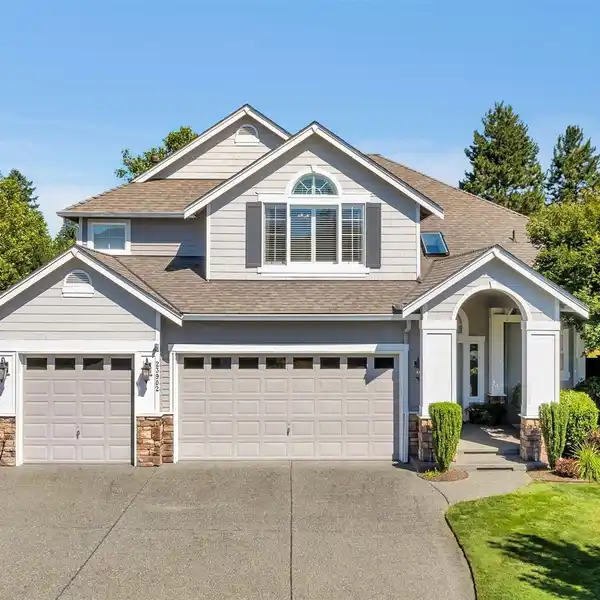 REMODELED HOME IN COVETED VALLEY MEADOWS