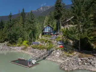 Off-Grid Solar Retreat on Lillooet Lake