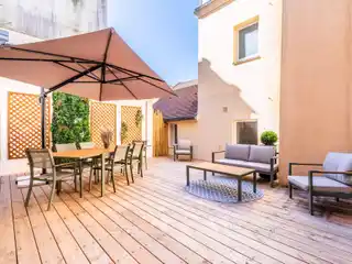 Beautifully Appointed Duplex Apartment