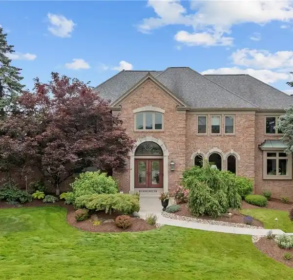 EXCEPTIONAL HOME ON THE NEVILLEWOOD GOLF COURSE