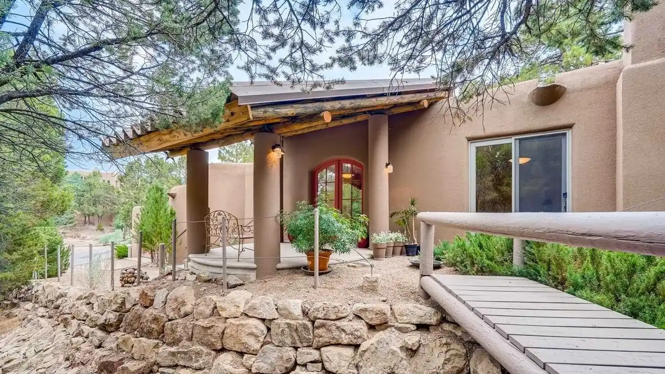 Beautiful Mountain Retreat