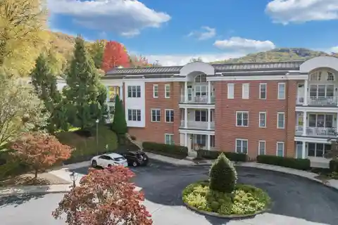 Expansive Condo with Timeless Elegance and Comfort