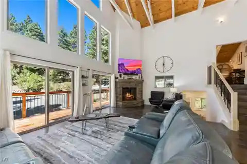 Remodeled Home in a Park-Like Setting