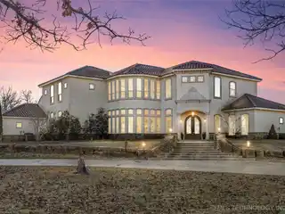 Extraordinary Ten-acre Luxury Estate