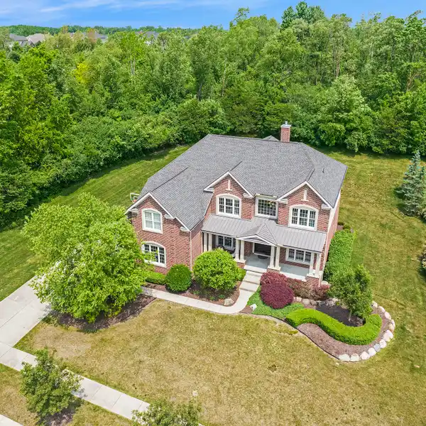 REFINED LIVING WITH ULTIMATE PRIVACY