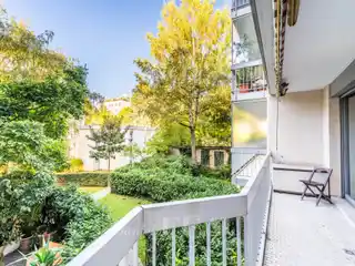 Spacious Family Retreat with Leafy Garden Views