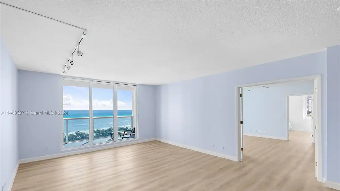 Rare and Sprawling Unit with Direct Ocean View