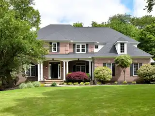 Outstanding Home in Laurel Springs