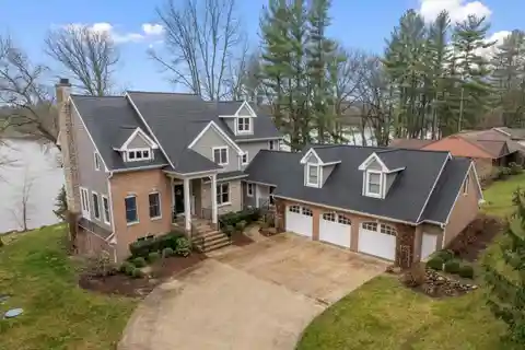 Serene Luxury Home on the Mill Pond
