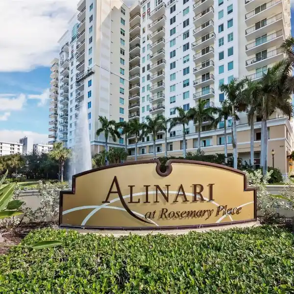 RARE RESIDENCE AT ALINARI