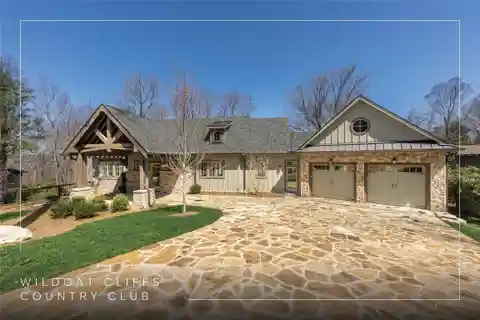 New Residence in Coveted Wildcat Cliffs