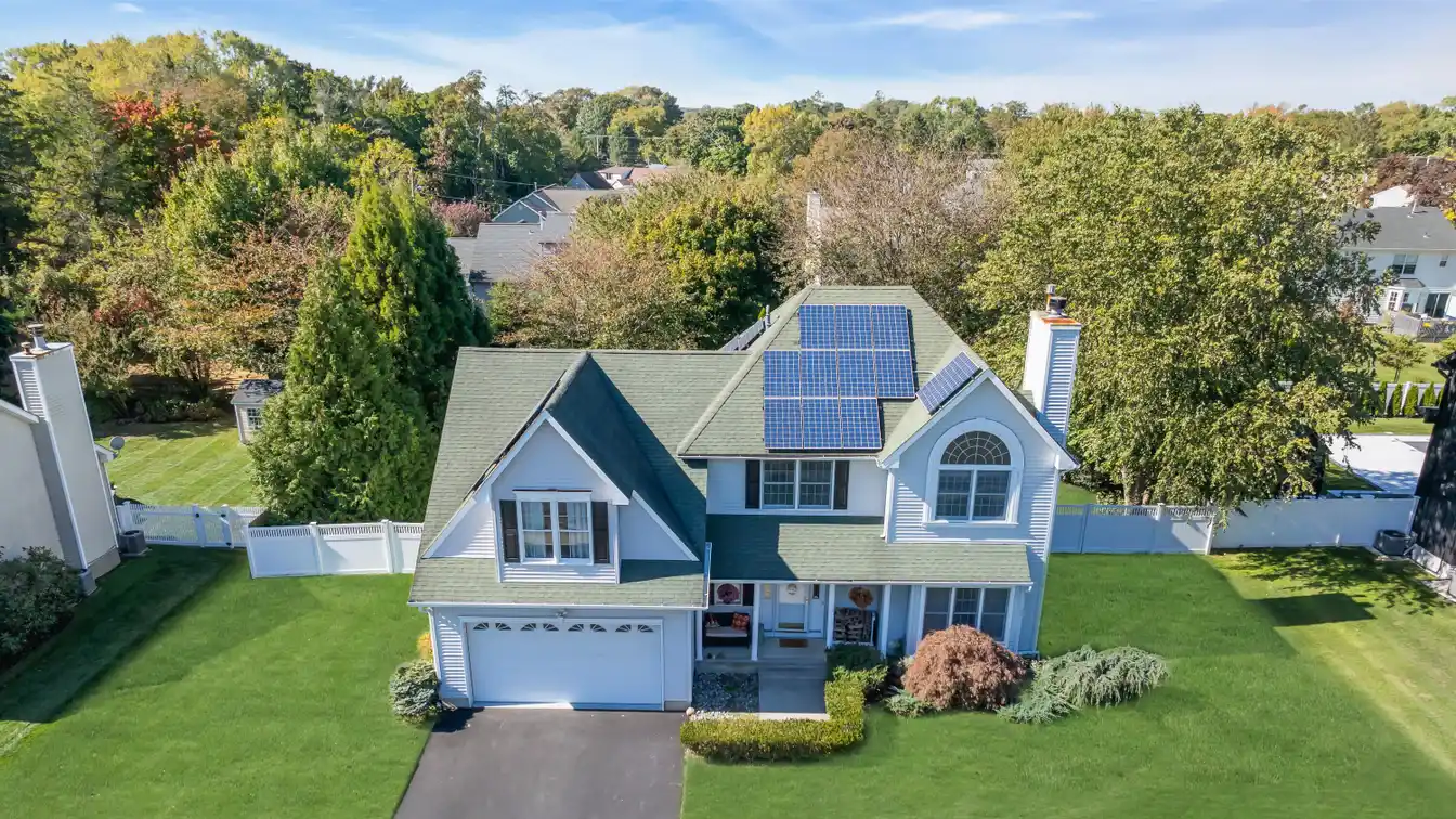 Spacious Colonial in West Long Branch