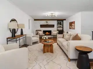 Hidden Gem Minutes from Downtown