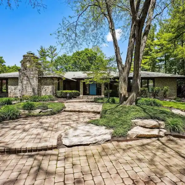 UPDATED RANCH WITH DESIGNER FINISHES THROUGHOUT