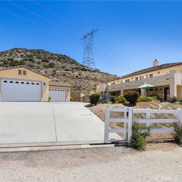 THE PERFECT BLEND OF LUXURY AND FUNCTIONALITY