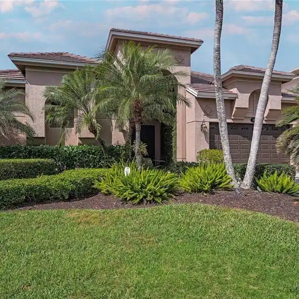 BEAUTIFUL CUSTOM HOME WITH RECENT UPDATES