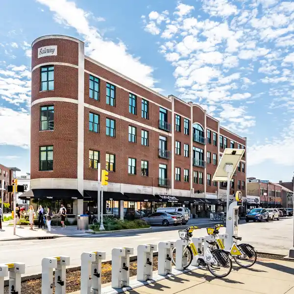 ELEVATED URBAN LIVING