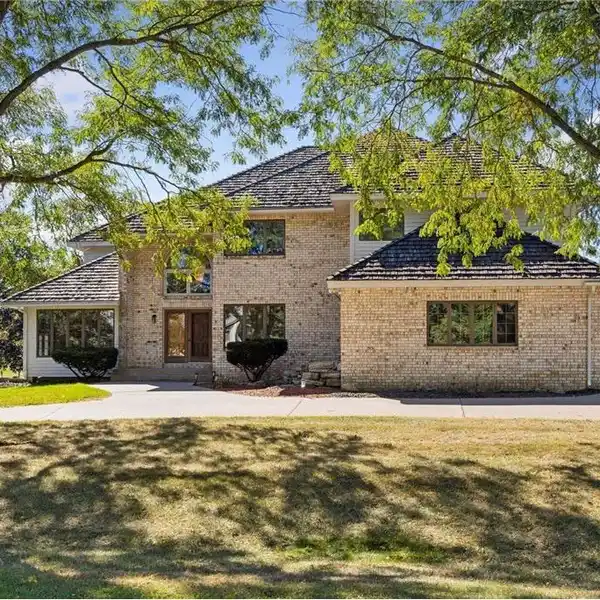 SPACIOUS HOME WITH A VERSATILE PLAN