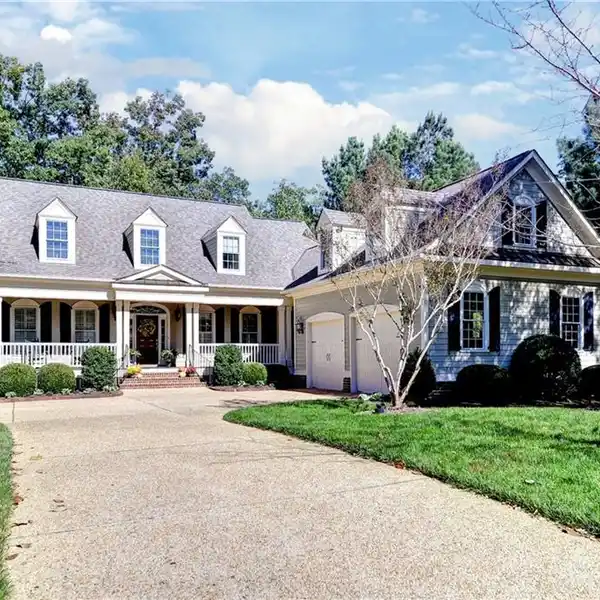 SOUTHERN CHARM MEETS WATERFRONT SERENITY