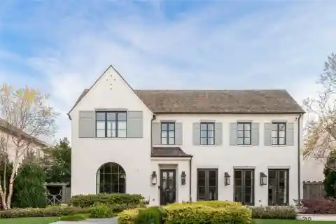 Luxury Home Curated to Perfection