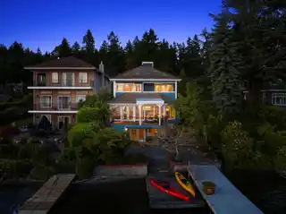 Lake Washington Waterfront Residence in an Arboretum-Like Setting
