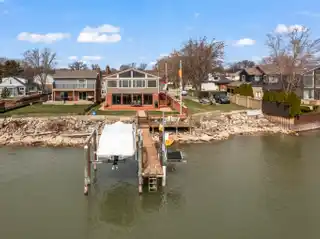 Spectacular Lakefront Home