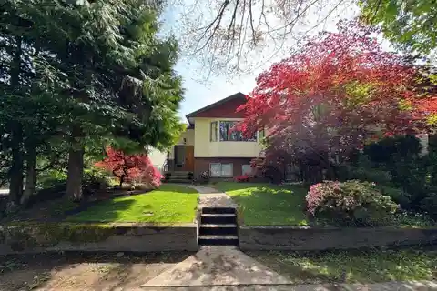 Vancouver Special in Desirable Point Grey