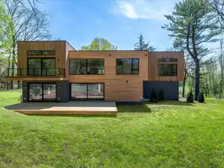 The Modern Retreat