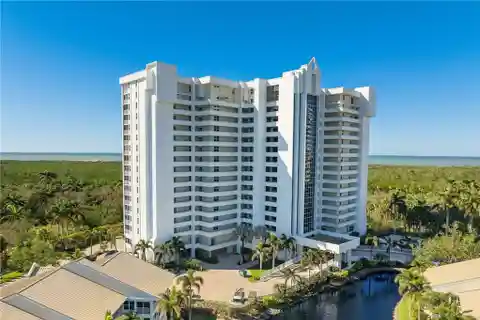 Turnkey Unit with Great Gulf Views