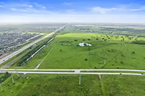 Expansive 133-acre Property
