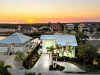 BOATER'S PARADISE IN DESIRABLE SIESTA ISLES