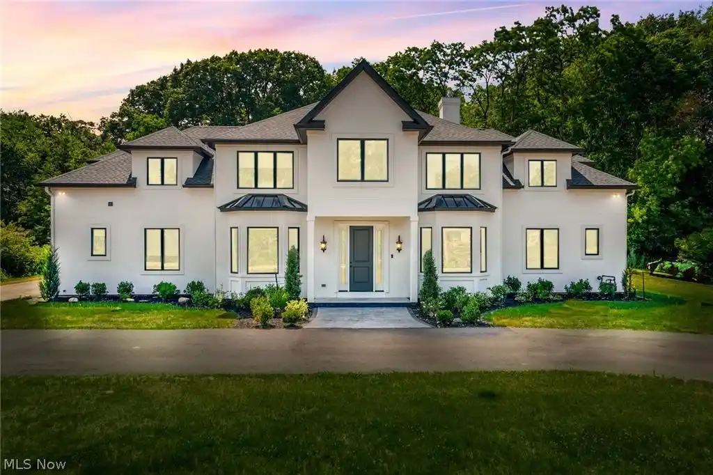 Architectural Elegance with Modern Amenities