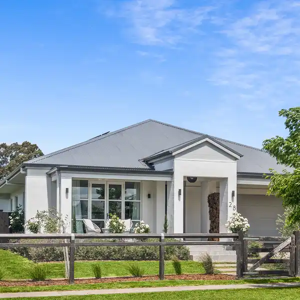IMPECCABLY DESIGNED AND ARCHITECTURALLY CRAFTED HOME