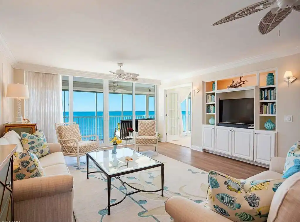 Gulf-front Luxury Condo with Breathtaking Views