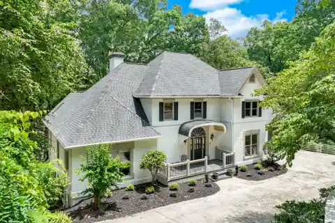 Elegant Lakefront Home in Sidney on Lanier