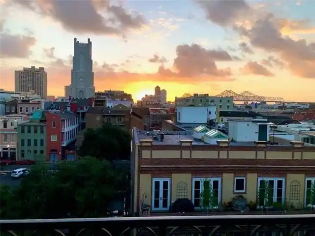 Luxury Penthouse Condo Facing Iconic St Charles Ave