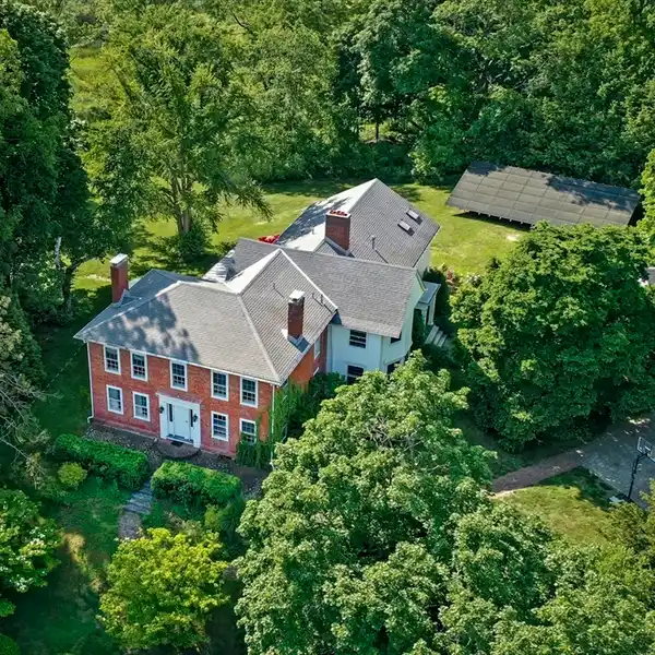 THE ADAMS-TARBELL HOUSE