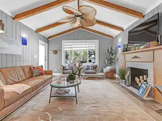 Rio Vista Gem