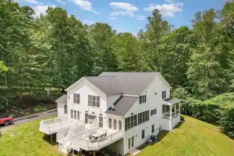 11.4-Acre Peaceful Retreat