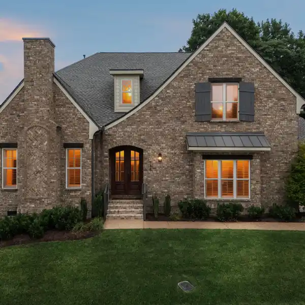 CUSTOM LUXURY LIVING IN COVETED LADD PARK