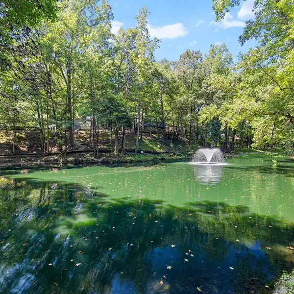 EXTRAORDINARY 3.85-ACRE ESTATE IN PRESTIGIOUS PELLYN WOOD