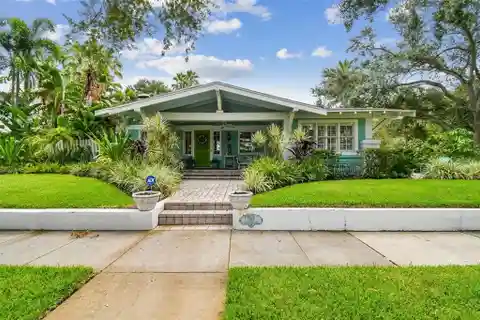 Timeless 1914 Home with Elegant Architectural Details