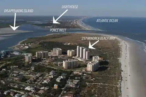 Stunning Oceanfront Condo in the Inlet