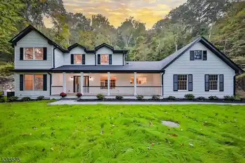 Beautifully Remodeled Custom Home on a Private Hillside